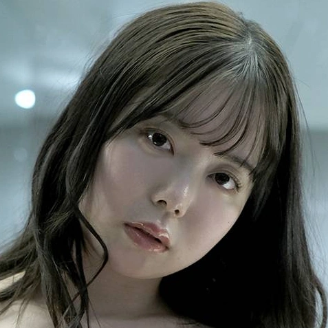 Asuka Momose