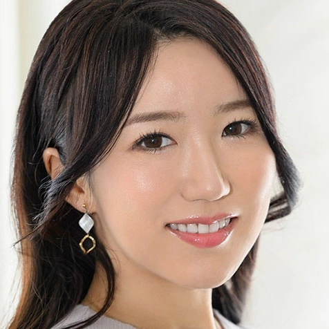 Shiori Aizawa