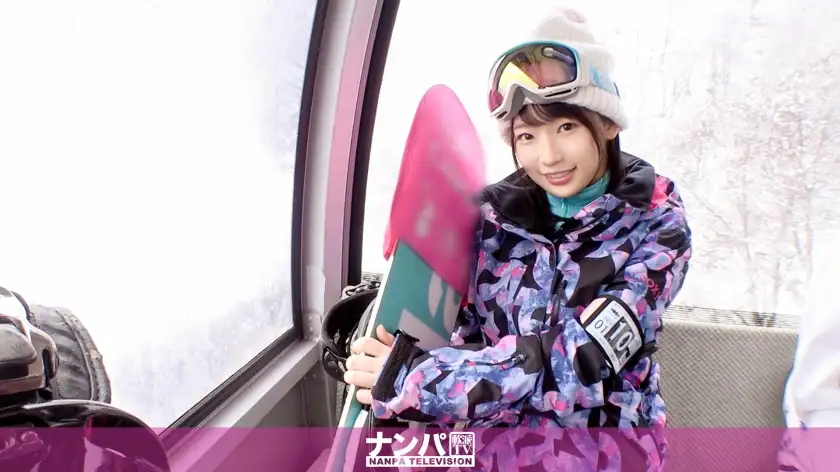 The best on the slopes! A college student with fair skin and a cute face has sex magic that is 30% more pleasant than ski slope magic, and her yukata and heart are disturbed www