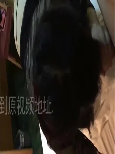 我女友爱吃屌就算被蒙面了还是知道我老二在哪里