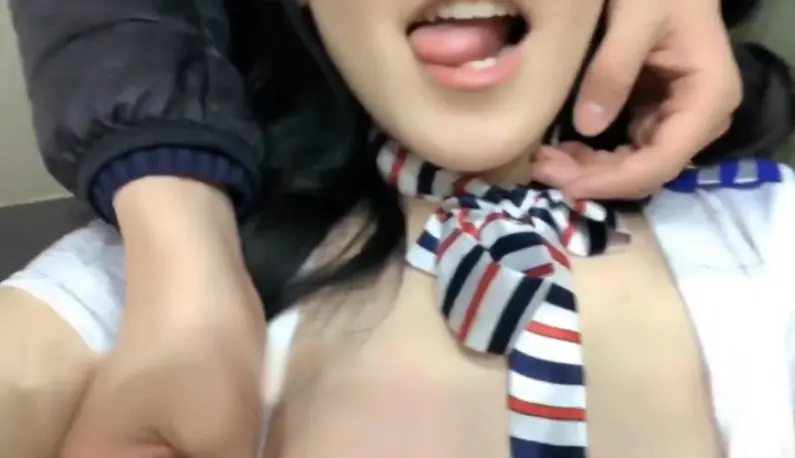 Wan Gujiangjiang mVIP video ~ Wearing stewardess uniform to fuck ~ First time having anal sex and screaming orgasm!!