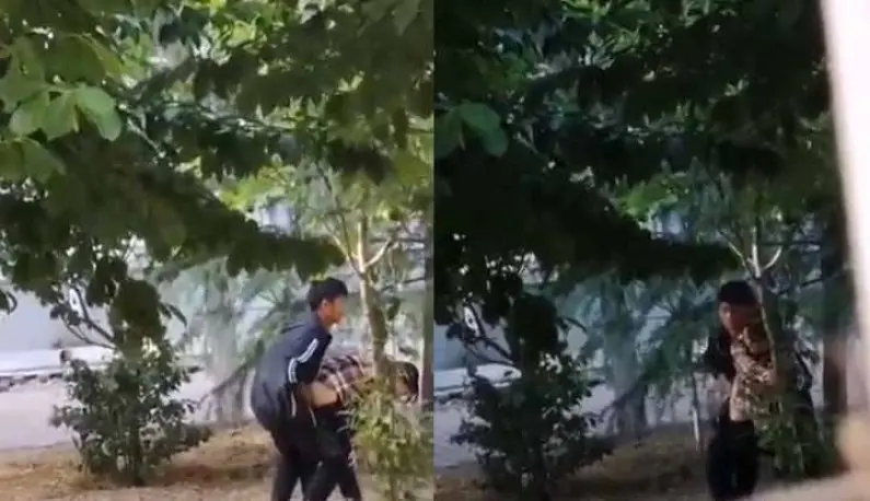 A student from a university of finance and economics had sex directly outside the dormitory!! Secretly filming all this behind a tree~