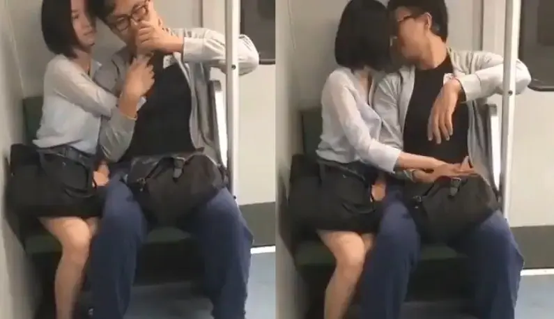 Forgetting love on the subway~ Kiss and lick, then I should go to the subway next~