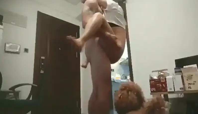 The furry kid was so dumbfounded when he saw his mother being picked up and fucked!!