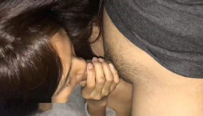 A long-haired girl with an innocent appearance~ A video of passionate sex with her boyfriend leaked!! White Tiger Bobo is eager to stuff a big cock~