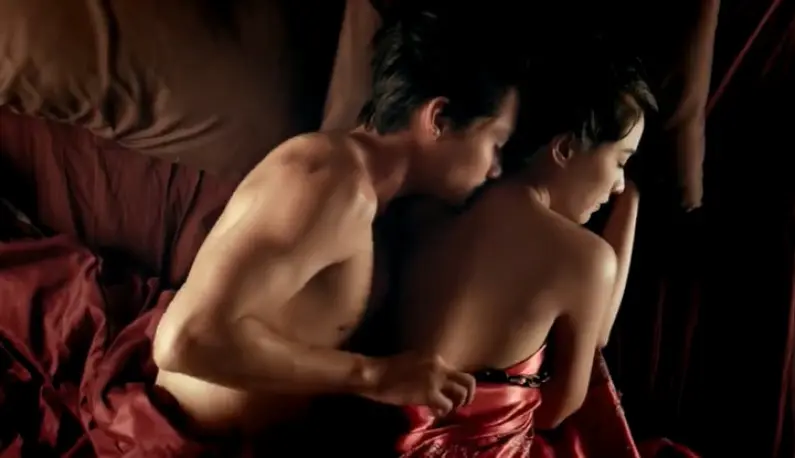 [Southeast Asia] The movie "Eternity" ~ The affair between nephew and aunt!! Exotic sex experience ~