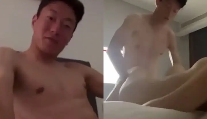 [Korea] The video of South Korean football star Hwang Yi-suke having sex with a hot girl while stripping was secretly recorded, and all the videos of hooking up with each other and having sex with each other were leaked~