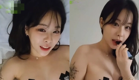 [韩国] 白皙巨乳主播，口含大香蕉摇摇摆摆