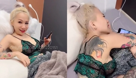 [Thailand] Tattooed busty lady, was forced to lick her pussy while playing on her mobile phone